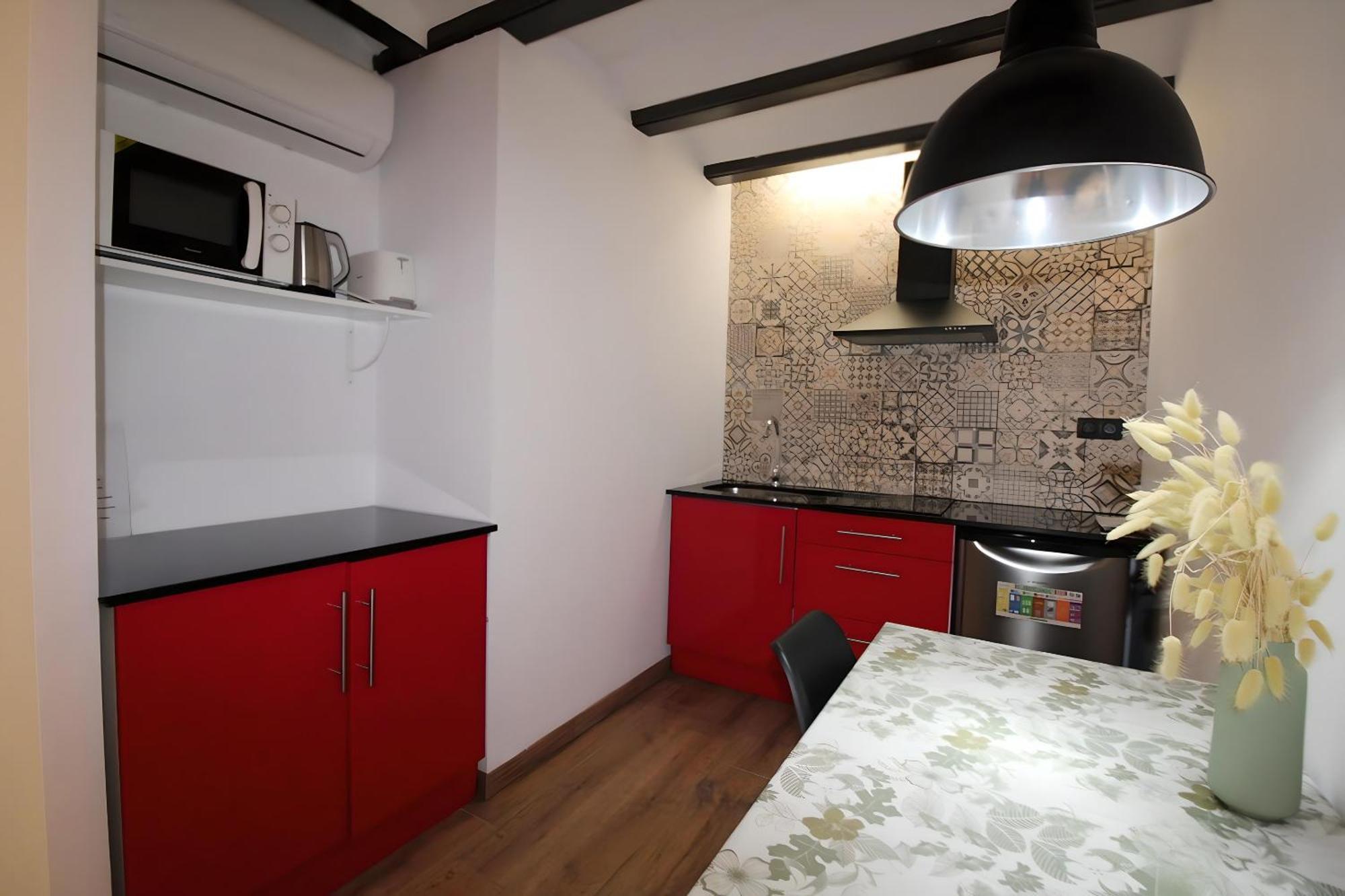 Increible Apartamento Con Terraza Al Lado De Torres De Quart Valencia Bagian luar foto