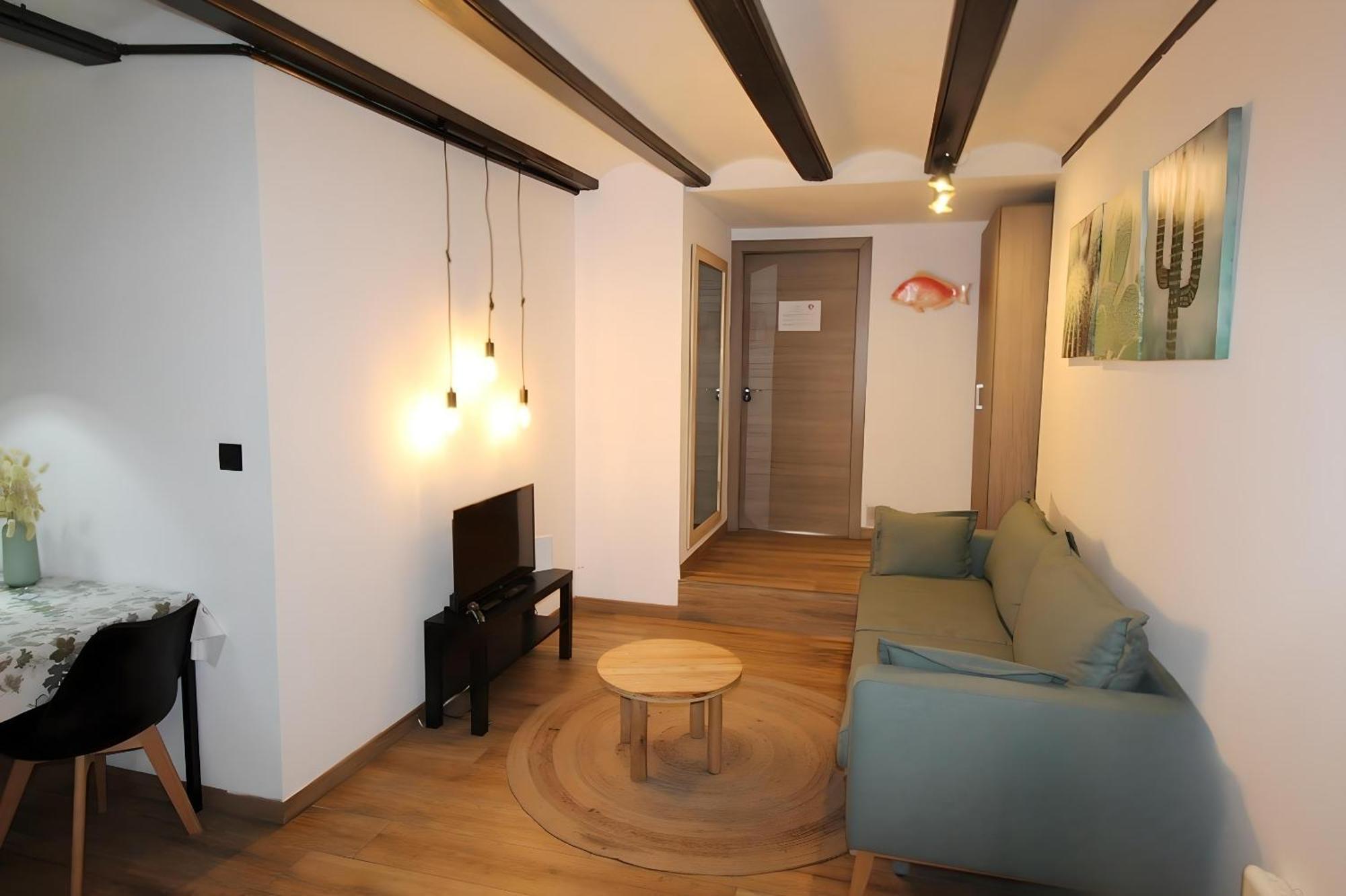 Increible Apartamento Con Terraza Al Lado De Torres De Quart Valencia Bagian luar foto