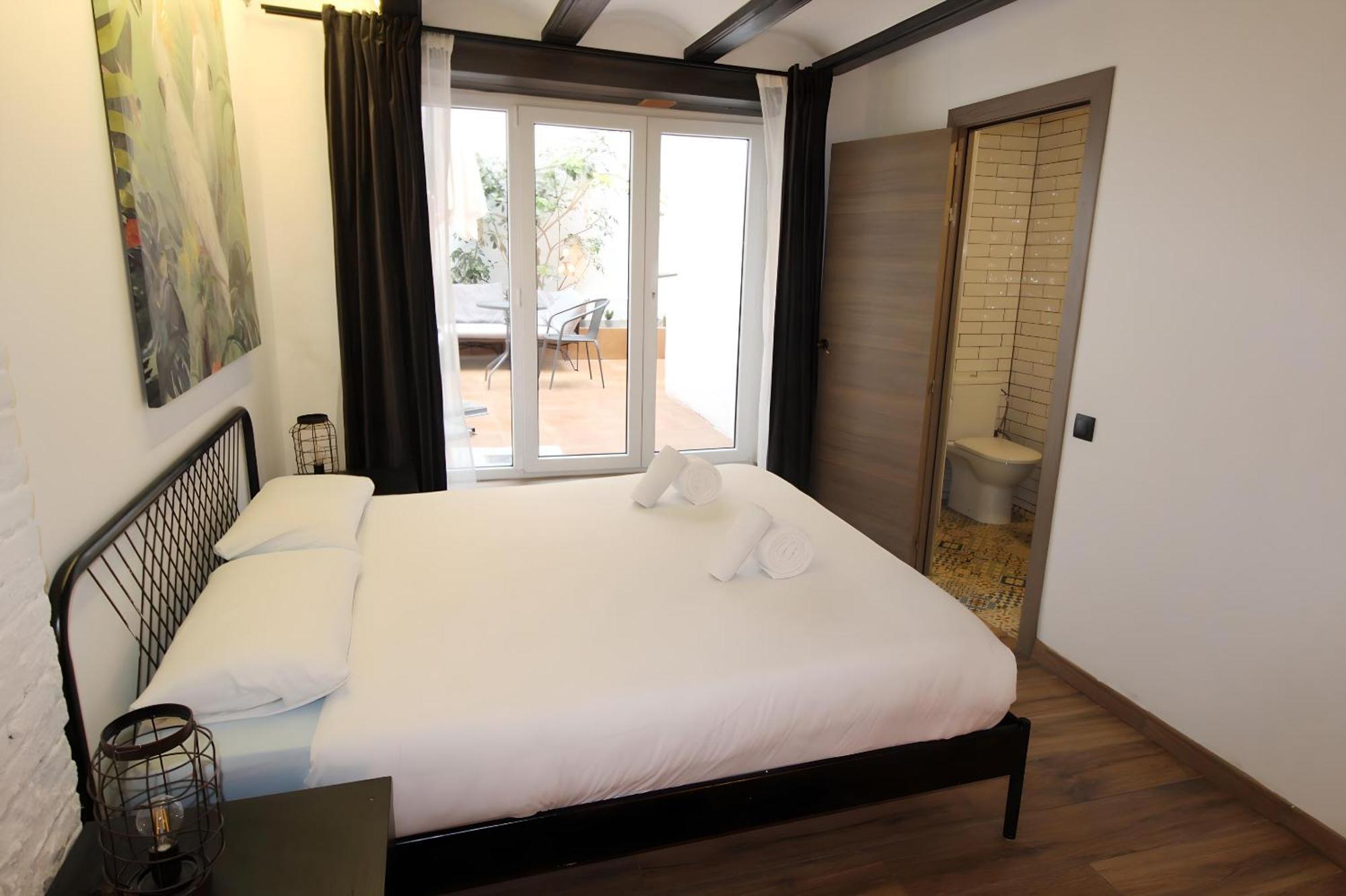 Increible Apartamento Con Terraza Al Lado De Torres De Quart Valencia Bagian luar foto